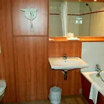 Kyriad Direct Lyon Eurexpo Hotel Bron