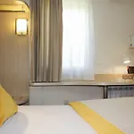 Kyriad Direct Lyon Eurexpo Hotel 3*
