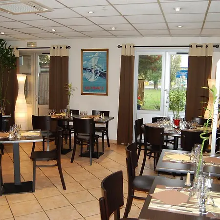 Kyriad Direct Lyon Eurexpo Hotel Bron