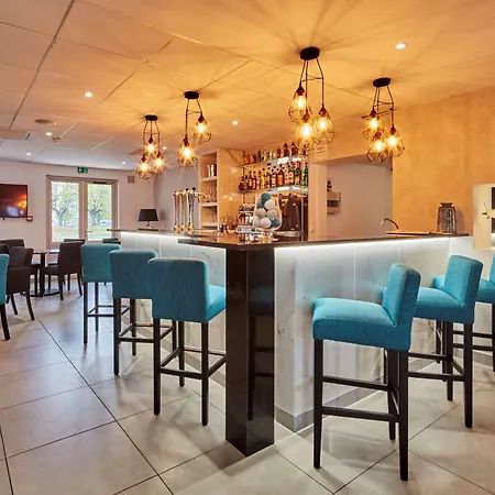 Kyriad Direct Lyon Eurexpo Hotel 3*