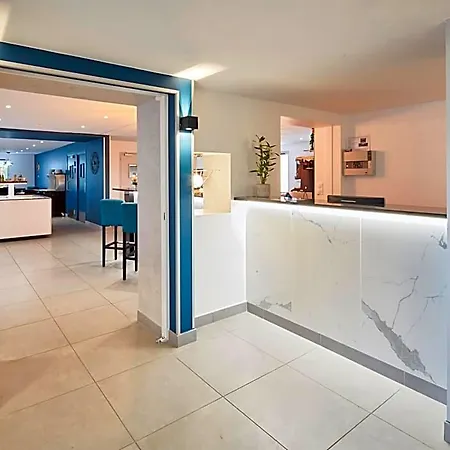 Kyriad Direct Lyon Eurexpo 3*