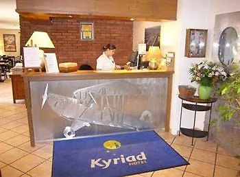 Kyriad Direct Lyon Eurexpo Брон