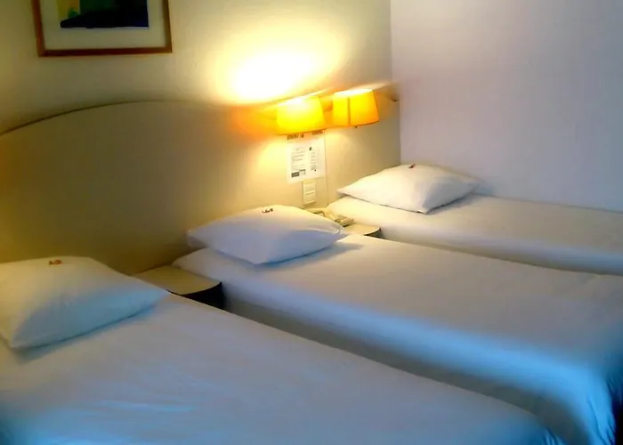 Hotel Kyriad Direct Lyon Eurexpo 3*