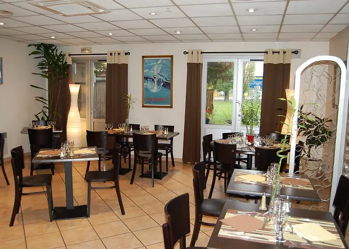 Kyriad Direct Lyon Eurexpo Hotel Bron