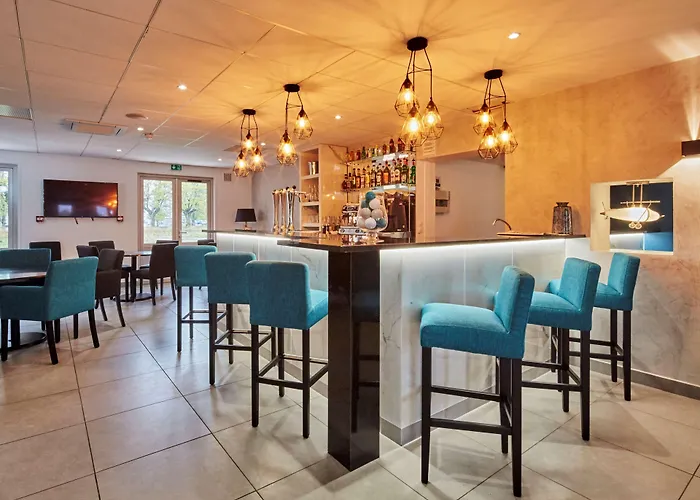Kyriad Direct Lyon Eurexpo Hotel 3*