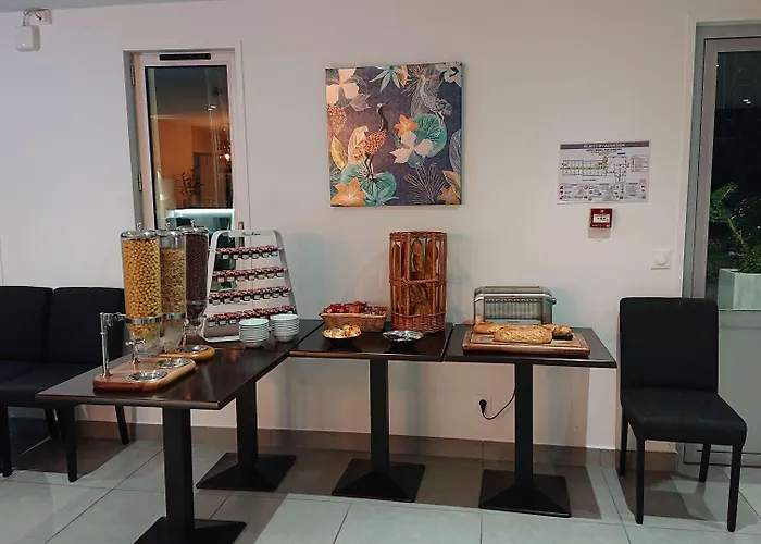 Kyriad Direct Lyon Eurexpo 3*