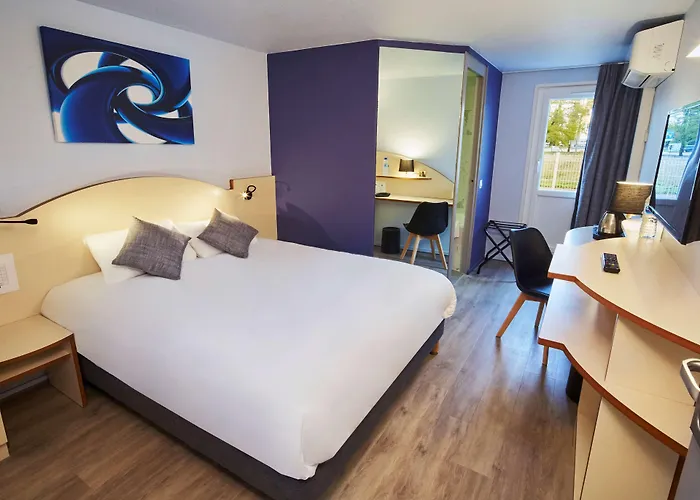 Kyriad Direct Lyon Eurexpo 3*